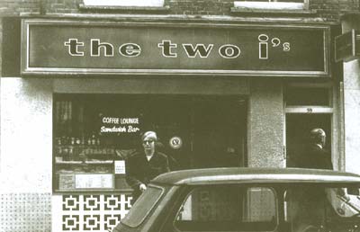 The Two i's Bar